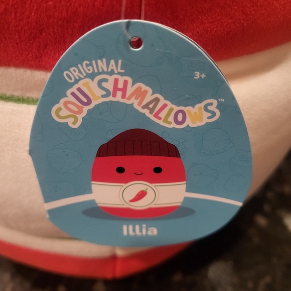 ILLIA SIRACHA SQUISHMALLOW 16" - Picture 7 of 7